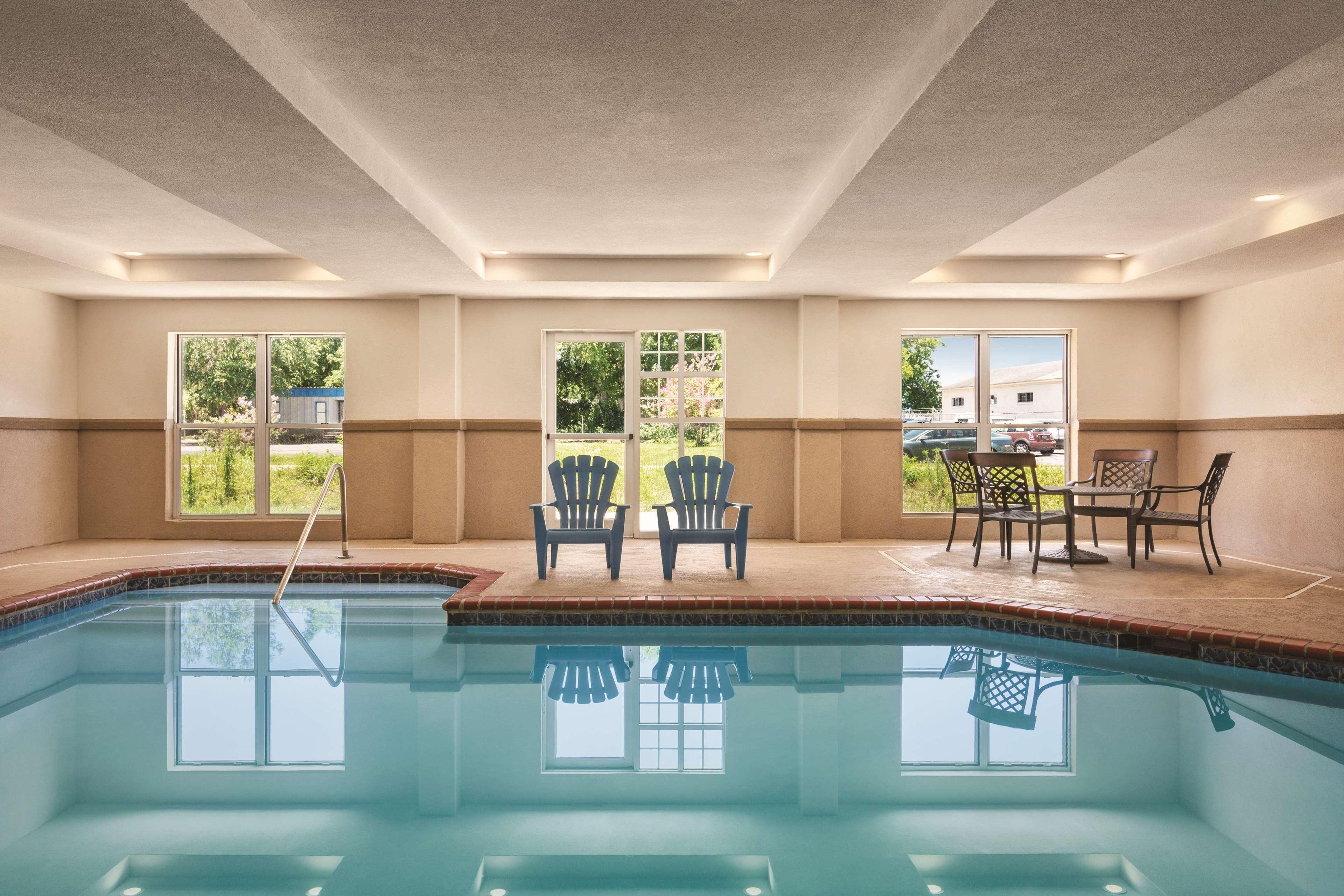 Country Inn & Suites By Radisson, Beaufort West, Sc Exterior photo